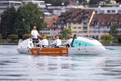 Jesteśmy dumnym głównym sponsorem 44west – szwajcarskiej drużyny wioślarskiej z Zug.